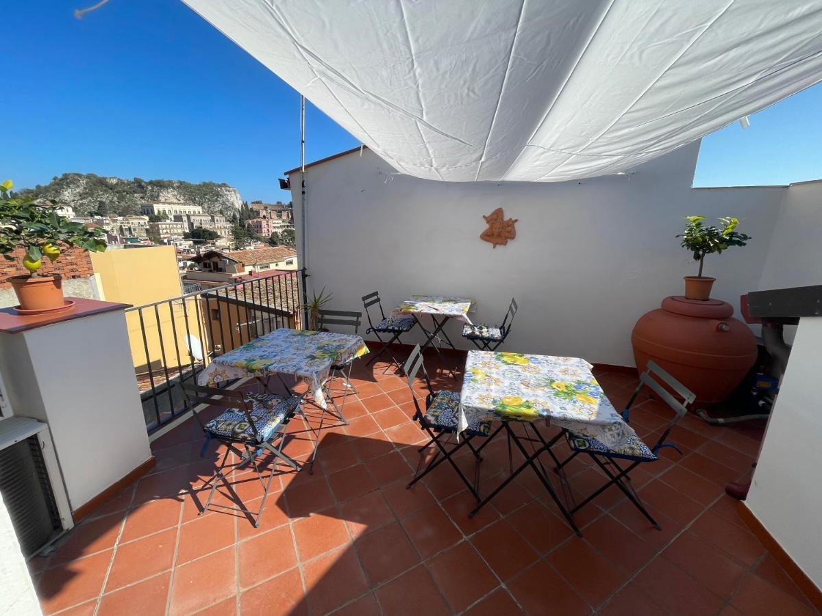 Bella Tao Hotel Taormina Bagian luar foto